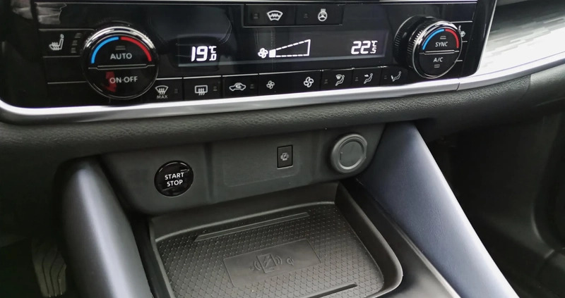 Nissan Qashqai cena 159900 przebieg: 17741, rok produkcji 2023 z Biłgoraj małe 596